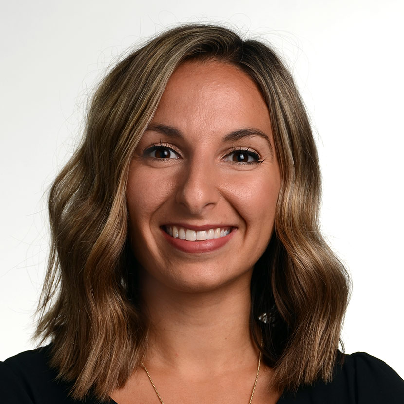 Sarah Farino headshot